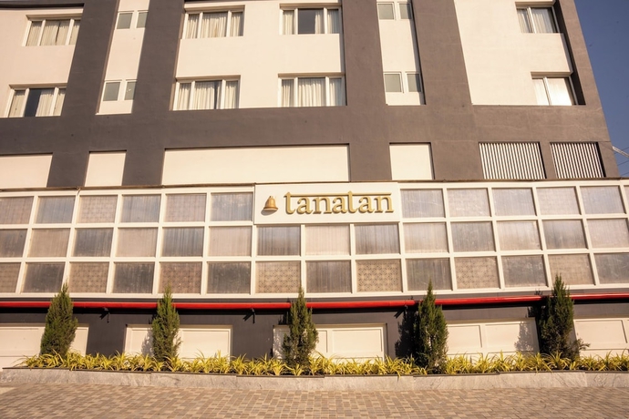 Imagen general del Hotel Ramee Tarang Indore, Indore. Foto 1