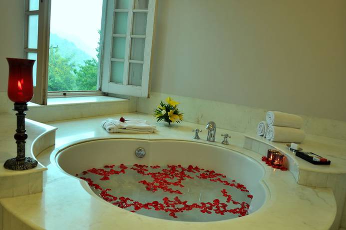 Imagen de la habitación del Hotel Ramgarh Lodge, Jaipur - IHCL SeleQtions. Foto 13