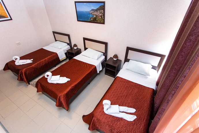 Imagen de la habitación del Hotel Ramina. Foto 12