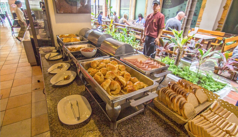 Imagen del bar/restaurante del Hotel Raming Lodge and Spa - Sha Plus. Foto 4