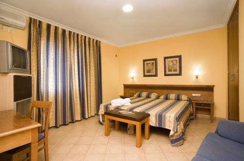 Imagen general del Hotel Ramis. Foto 7