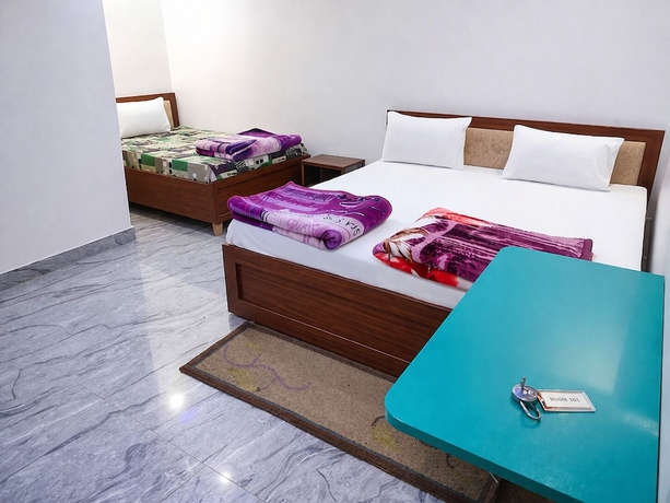 Imagen de la habitación del Hotel Ramkesarrai Near Shri Ram Janmabhoomi Temple, Ayodhya. Foto 2