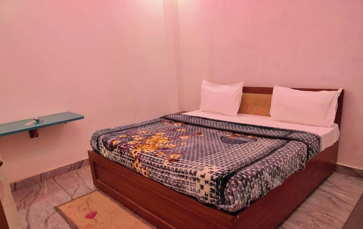 Imagen de la habitación del Hotel Ramkesarrai Near Shri Ram Janmabhoomi Temple, Ayodhya. Foto 6