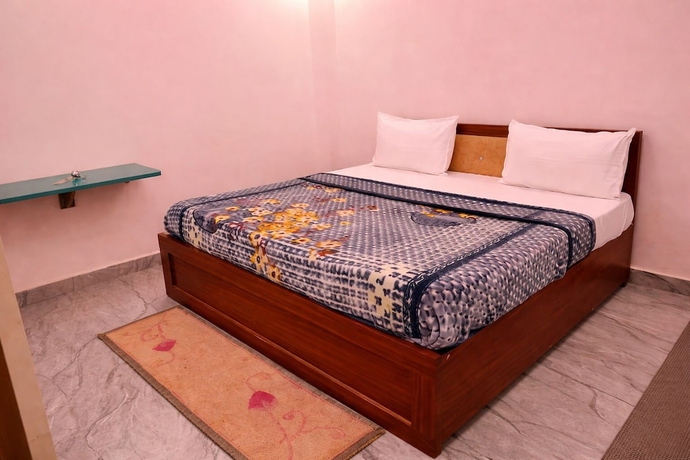 Imagen de la habitación del Hotel Ramkesarrai Near Shri Ram Janmabhoomi Temple, Ayodhya. Foto 9