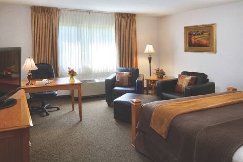 Imagen de la habitación del Hotel Ramkota. Foto 10