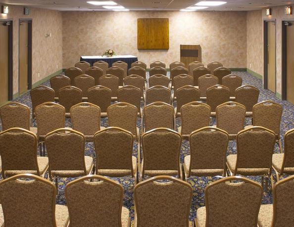 Imagen de los interiores del Hotel Ramkota and Conference Center. Foto 13