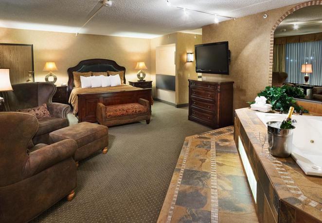 Imagen de la habitación del Hotel Ramkota and Conference Center. Foto 8