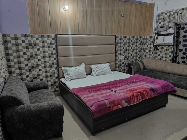 Imagen de la habitación del Hotel Ramkrishna Bhawan. Foto 7