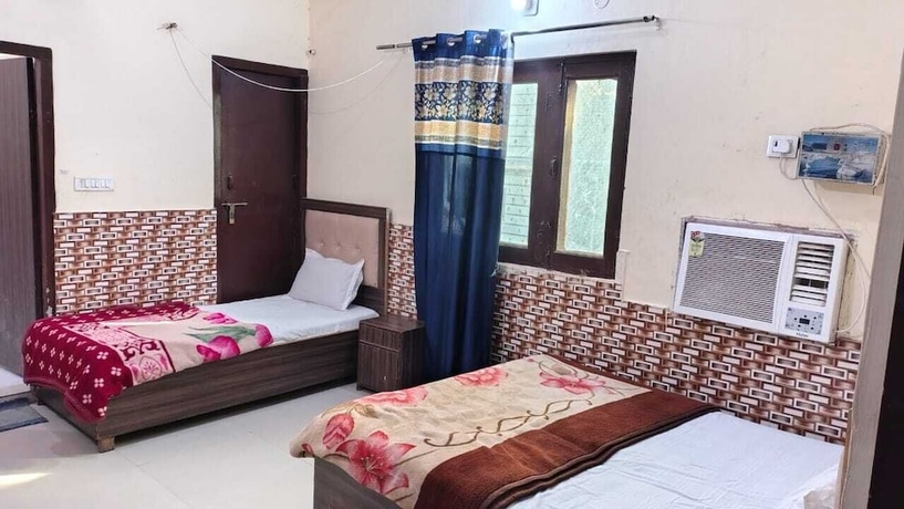 Imagen de la habitación del Hotel Ramkrishna Bhawan. Foto 9