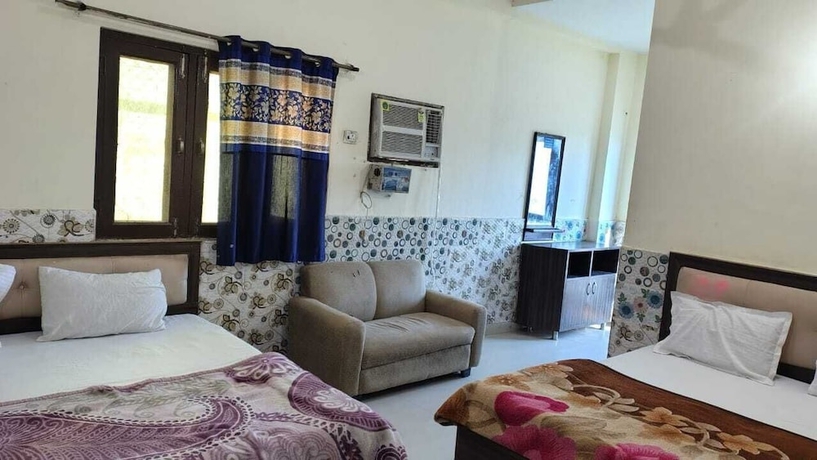 Imagen de la habitación del Hotel Ramkrishna Bhawan. Foto 13