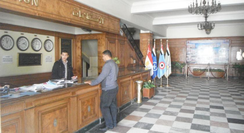 Imagen de los interiores del Hotel Raml Armed Forces. Foto 6