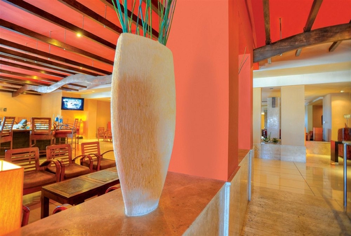 Imagen de los interiores del Hotel Ramla Bay Resort. Foto 15