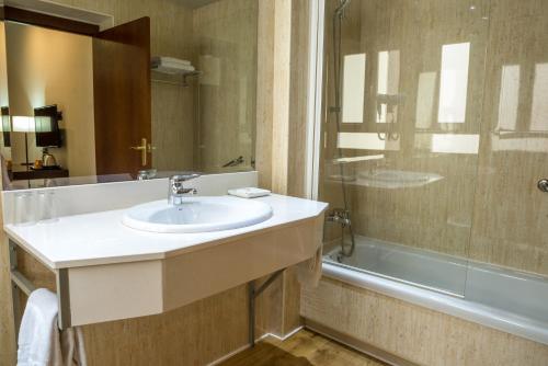 Imagen general del Hotel Ramon Berenguer IV. Foto 10