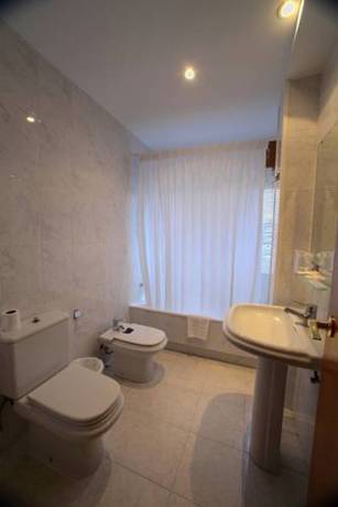 Imagen de la habitación del Hotel Ramos, SILLEDA. Foto 2