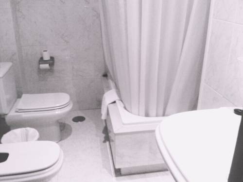 Imagen de la habitación del Hotel Ramos, SILLEDA. Foto 12