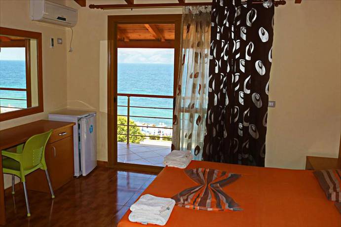 Imagen de la habitación del Hotel Ramosaco, Radhim&euml;. Foto 9
