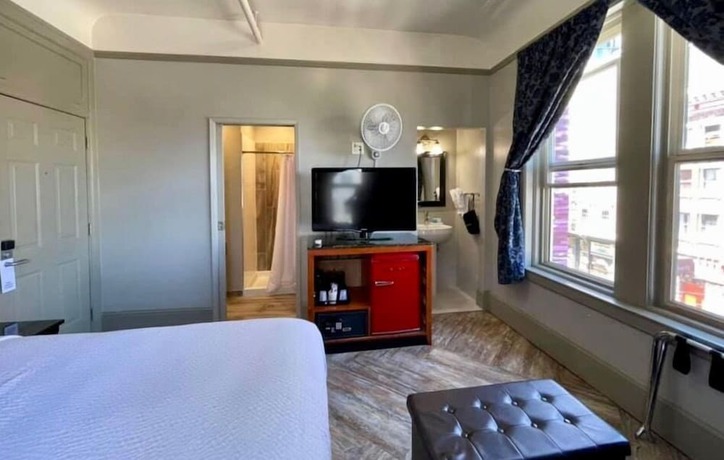 Imagen de la habitación del Hotel Ram\'s. Foto 6