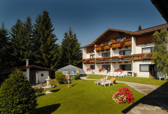Imagen general del Hotel Ramsauer Alm. Foto 3