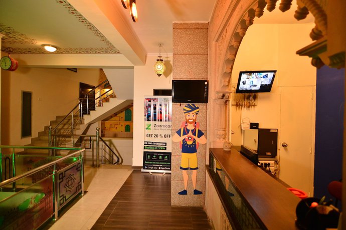 Imagen de los interiores del Hotel Ramsingh Palace. Foto 18