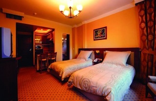 Imagen de la habitación del Hotel Ramtin Tehran. Foto 10