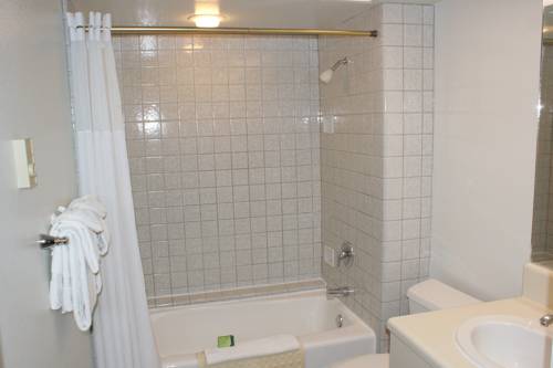 Imagen de la habitación del Hotel Ranch Inn. Foto 10