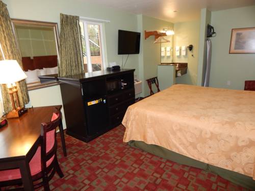 Imagen de la habitación del Hotel Rancho California Inn. Foto 4