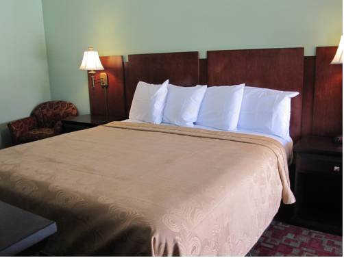 Imagen de la habitación del Hotel Rancho California Inn. Foto 10