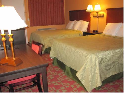 Imagen de la habitación del Hotel Rancho California Inn. Foto 12