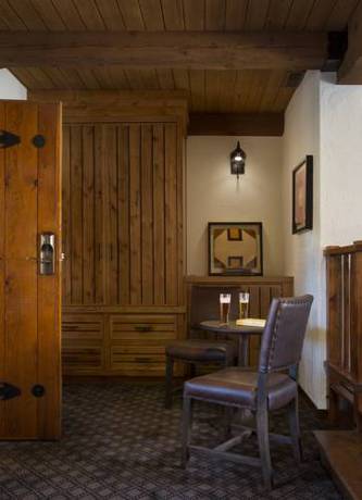 Imagen de la habitación del Hotel Rancho Caymus Inn. Foto 6