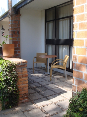 Imagen de los exteriores del Hotel Rancho El Atascadero. Foto 11