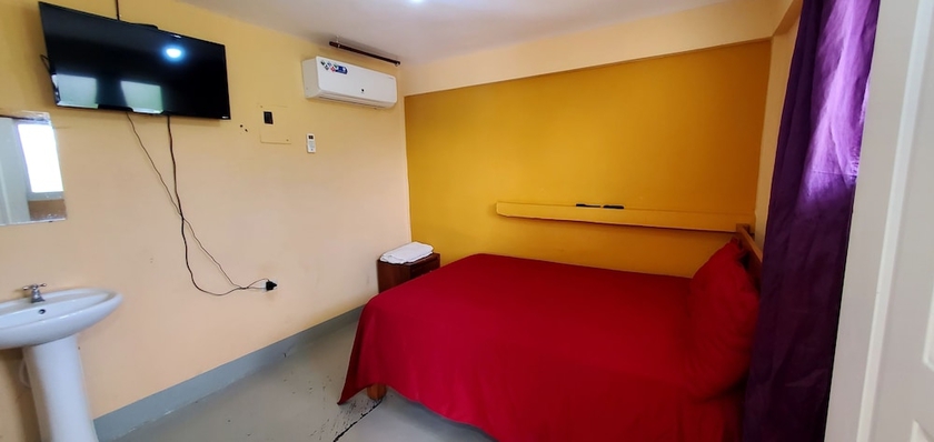 Imagen de la habitación del Hotel Rancho El Novato. Foto 7