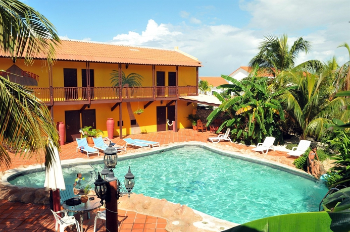 Imagen de la piscina del Hotel Rancho El Sobrino. Foto 11