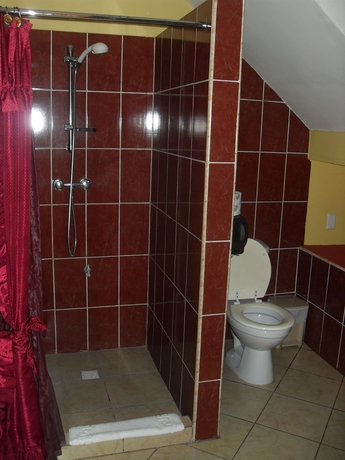 Imagen de la habitación del Hotel Rancho El Sobrino. Foto 6