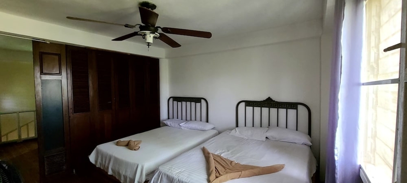 Imagen de la habitación del Hotel Rancho Fernandez. Foto 4