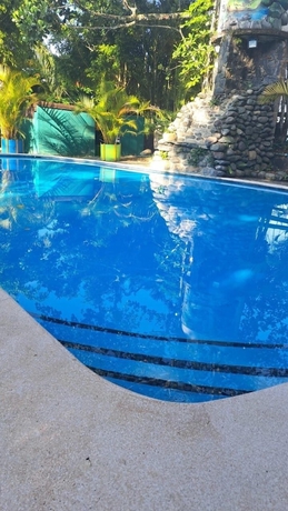 Imagen de la piscina del Hotel Rancho Fernandez. Foto 16