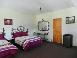 Imagen de la habitación del Hotel Rancho Gran Relax. Foto 2