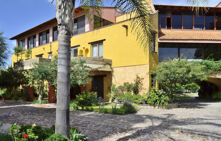 Imagen de la habitación del Hotel Rancho Los Labradores. Foto 7