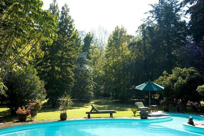 Imagen de la piscina del Hotel Rancho San Cayetano. Foto 20