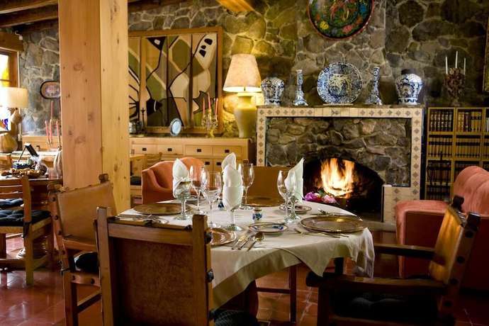 Imagen del bar/restaurante del Hotel Rancho San Cayetano. Foto 4