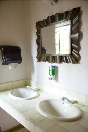 Imagen de la habitación del Hotel Rancho San Cayetano. Foto 19