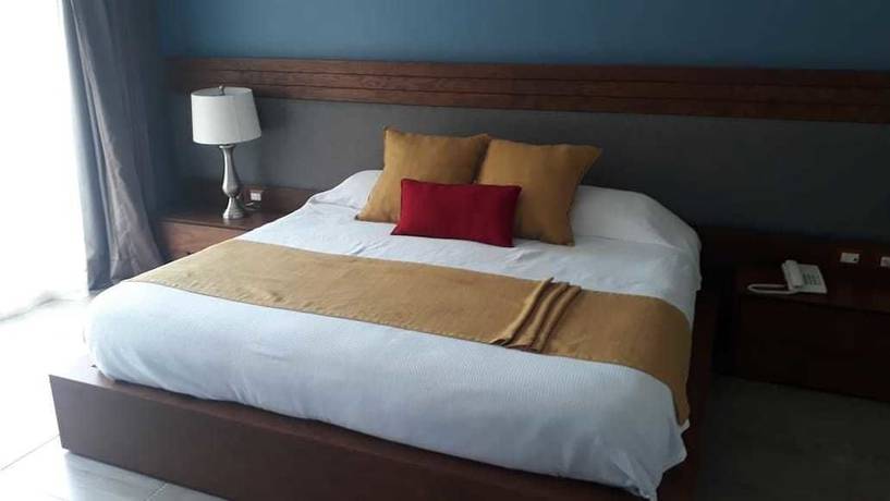 Imagen de la habitación del Hotel Rancho Tabachines. Foto 9