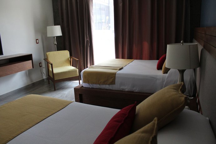 Imagen de la habitación del Hotel Rancho Tabachines. Foto 10