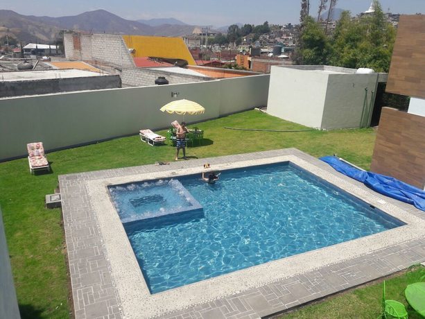 Imagen de la piscina del Hotel Rancho Tabachines. Foto 20