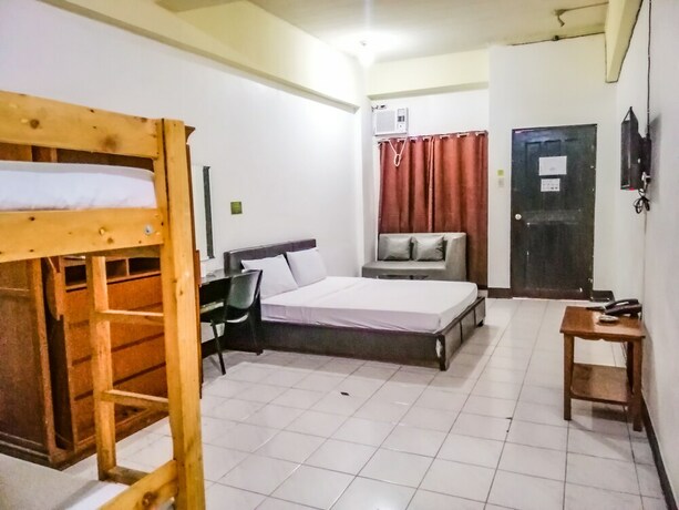 Imagen general del Hotel Ranchotel Muntinlupa. Foto 10