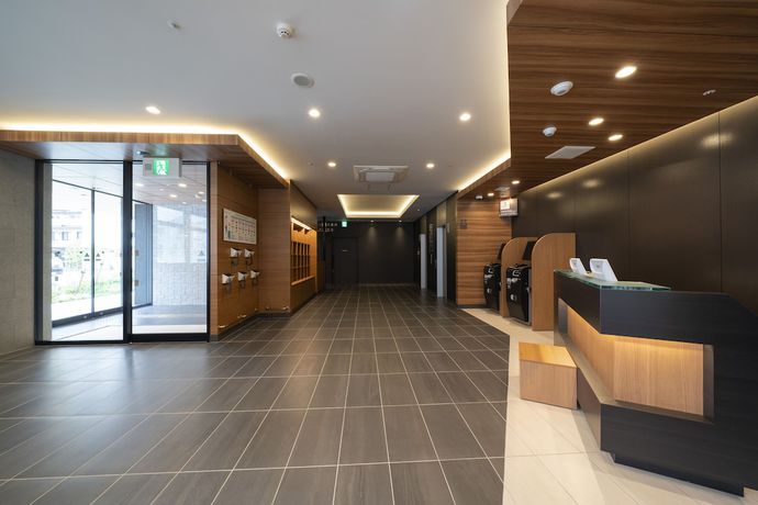 Imagen de los interiores del Hotel RandB Nagoya Shinkansenguchi. Foto 17