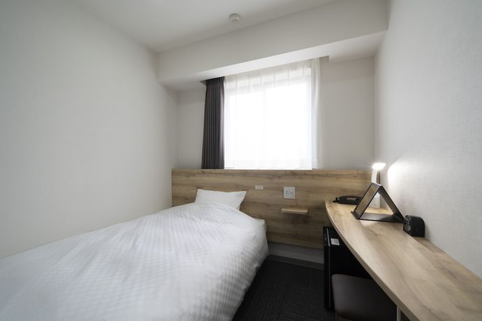 Imagen de la habitación del Hotel RandB Nagoya Shinkansenguchi. Foto 5