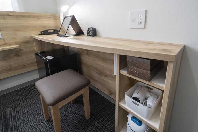 Imagen de la habitación del Hotel RandB Nagoya Shinkansenguchi. Foto 8