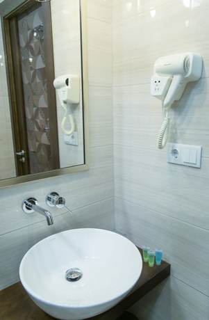 Imagen de la habitación del Hotel RandR INN hotel. Foto 8