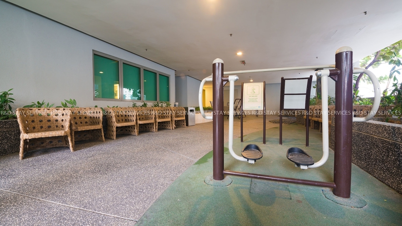 Imagen de la piscina del Hotel Randd Stay Services. Foto 16