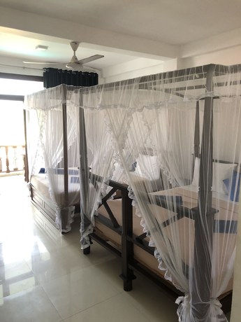 Imagen de la habitación del Hotel Randiya Sea View. Foto 4